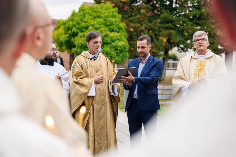 10. výročie posviacky farského kostola v Ladcoch – fotografia 16
